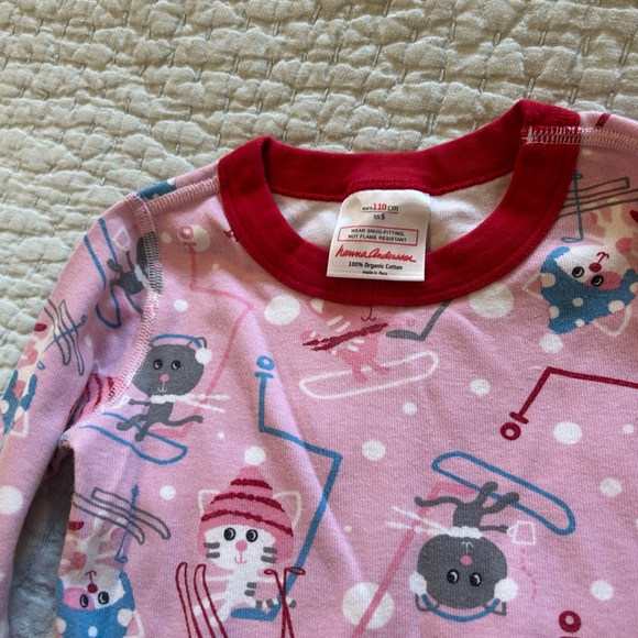 Hanna Andersson Girls Pajamas, 2 sets, Size 5. - Picture 8 of 11